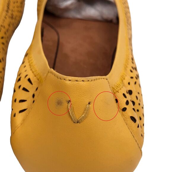 Vionic Robyn Perforated Leather Ballet Flats Shoes Size 9.5 Buttercup New Defect - Picture 5 of 8